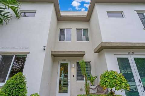 10414 NW 67th St, Doral, FL 33178