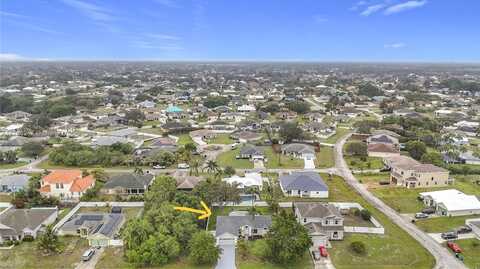 521 SW Rabbit Ave, Port Saint Lucie, FL 34953