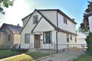 6137 W Stevenson St, Milwaukee, WI 53213