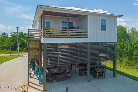 4032 N Sumatra Street, Bay Saint Louis, MS 39520