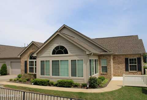 8647 Parkview Oaks Circle, Olive Branch, MS 38654