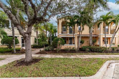 8102 N CHIANTI LANE S, Naples, FL 34114