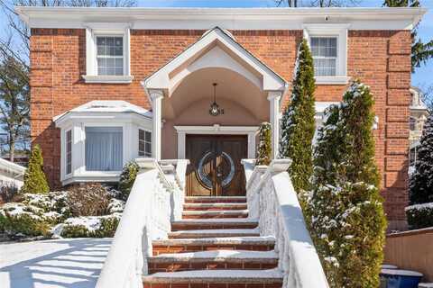 80-85 Chevy Chase Street, Jamaica, NY 11432