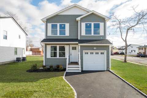 508 Clocks Boulevard, Massapequa, NY 11758