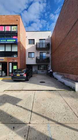 162-15 46th Avenue, Flushing, NY 11358