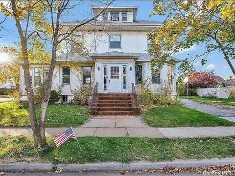 42 Vernon Avenue, Rockville Centre, NY 11570