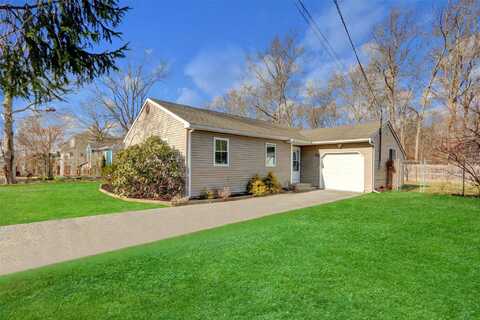 15 Golden Gate Drive, Shirley, NY 11967