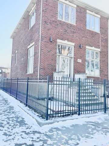 4151 S Lowe Avenue, Chicago, IL 60609