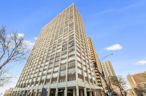 6171 N SHERIDAN Road, Chicago, IL 60660