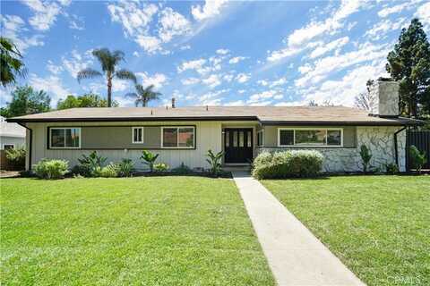 9935 Wystone Avenue, Northridge, CA 91324