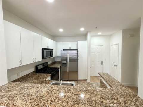 1801 E Katella Avenue, Anaheim, CA 92805