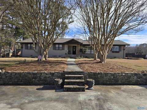 201 Hartwood Drive, Gadsden, AL 35901