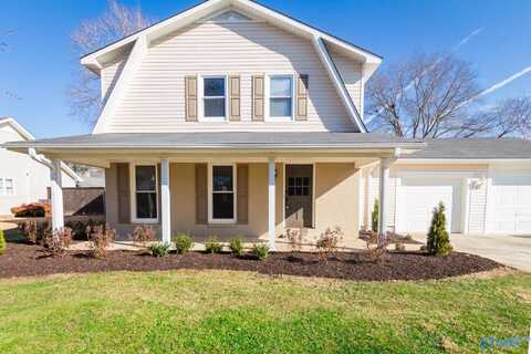 602 Apache Street NW, Hartselle, AL 35640