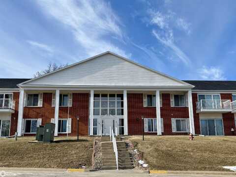 514 E Olive Street, Marshalltown, IA 50158