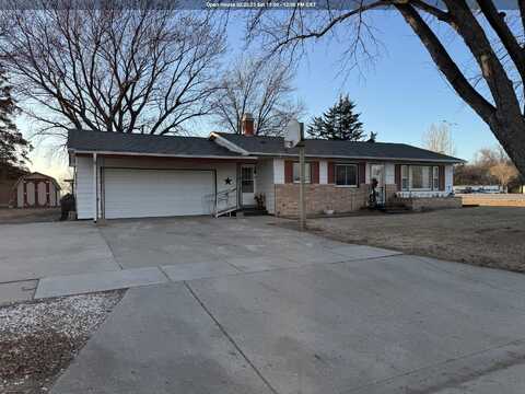 612 Olive Dr., Vermillion, SD 57069