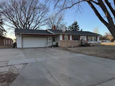 612 Olive Dr., Vermillion, SD 57069