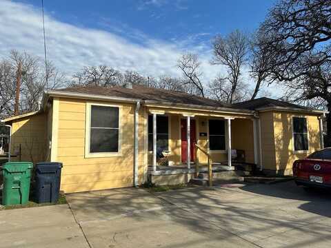 1721 Panhandle Street, Denton, TX 76201