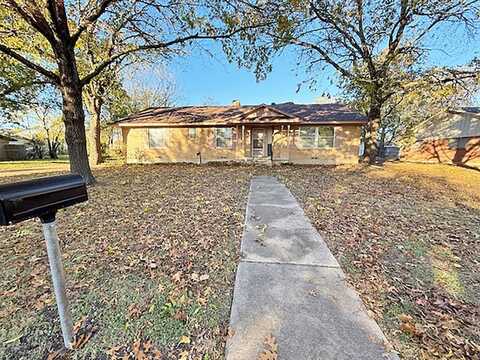 103 N 9th Street, Sanger, TX 76266