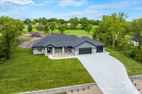 13000 Anthony Dr., Saint George, KS 66535
