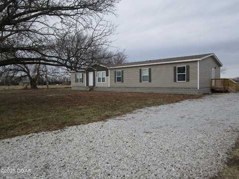 10261 Locust Road, Carthage, MO 64836