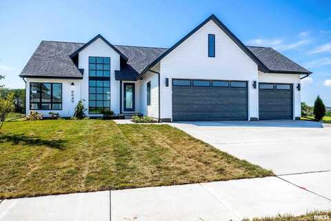 6649 Meghan Avenue, Bettendorf, IA 52722