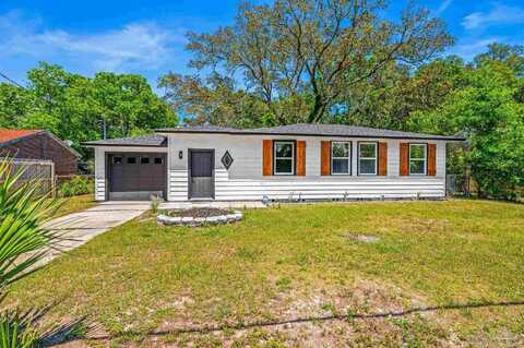 6 Rue Max St, Pensacola, FL 32507