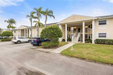 483 Grove Isle Circle, Vero Beach, FL 32962