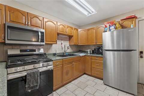 2962 Lens Avenue, Norfolk, VA 23509