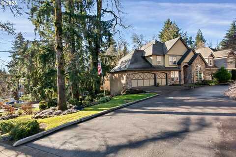 2625 BEACON HILL DR, West Linn, OR 97068