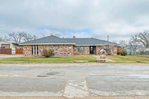 714 Lee Ave, Eldorado, TX 76936