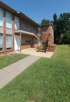 546 N McComas, Wichita, KS 67203