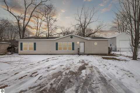 2171 Betty Lane, Mount Pleasant, MI 48858