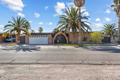 8930 E Arbor Street, Tucson, AZ 85730