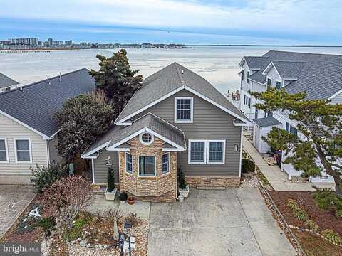 243 S OCEAN DRIVE, OCEAN CITY, MD 21842