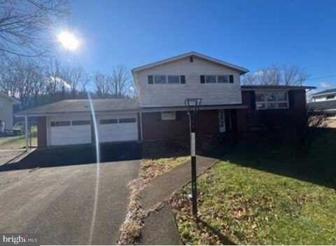 1080 WALNUT AVENUE, UNIONTOWN, PA 15401