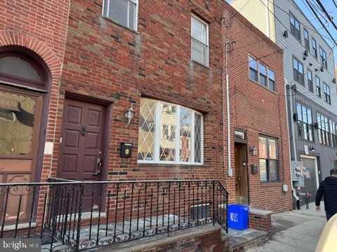 1122 S 7TH STREET, PHILADELPHIA, PA 19147