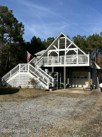 640 Old Pamlico Beach Road W, Belhaven, NC 27810