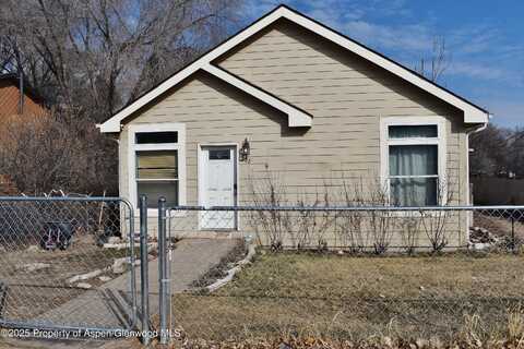 292 LAUREL Drive, Parachute, CO 81635