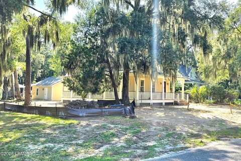 9 Hendersons Way, Beaufort, SC 29907