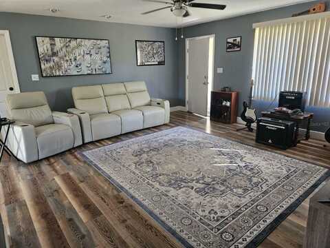 1174 VICTORIA AVENUE, PORT CHARLOTTE, FL 33948