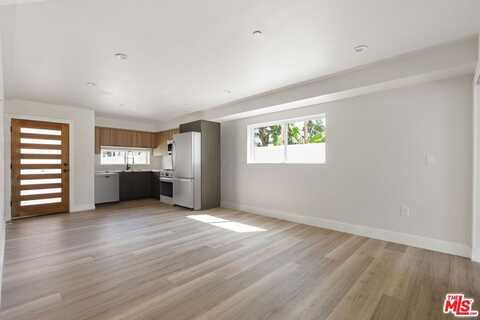 716 W 41st Pl, Los Angeles, CA 90037