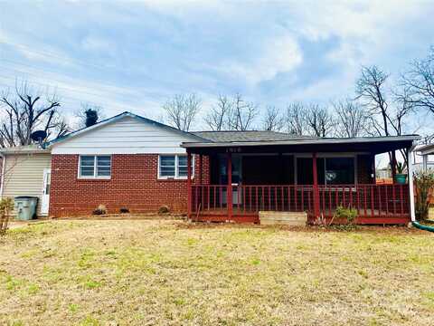 1410 Delwood Drive SW, Lenoir, NC 28645