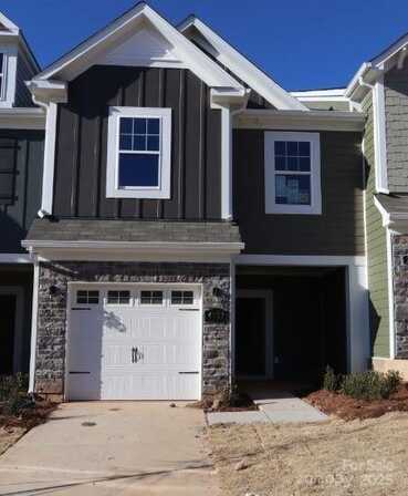 4057 Lawnview Drive, Charlotte, NC 28269