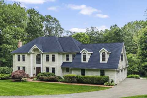 1658 Ponus Ridge, New Canaan, CT 06840