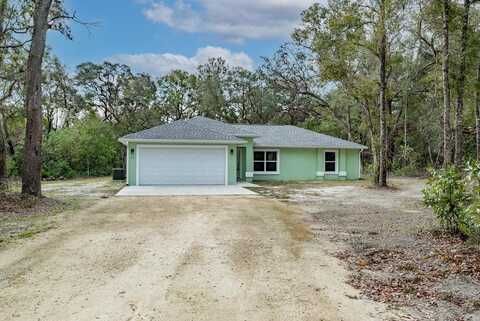 8110 150th St, Trenton, FL 32693