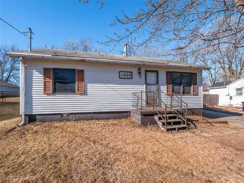 4920 SW 13th Street, Des Moines, IA 50315