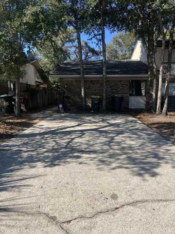 18 NW Cape Drive, Fort Walton Beach, FL 32548