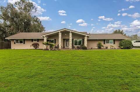 15479 Mark Road, Madera, CA 93636