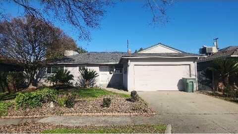 710 San Bruno Avenue E, Fresno, CA 93710