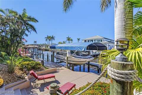 4426 SW 12th Place, Cape Coral, FL 33914